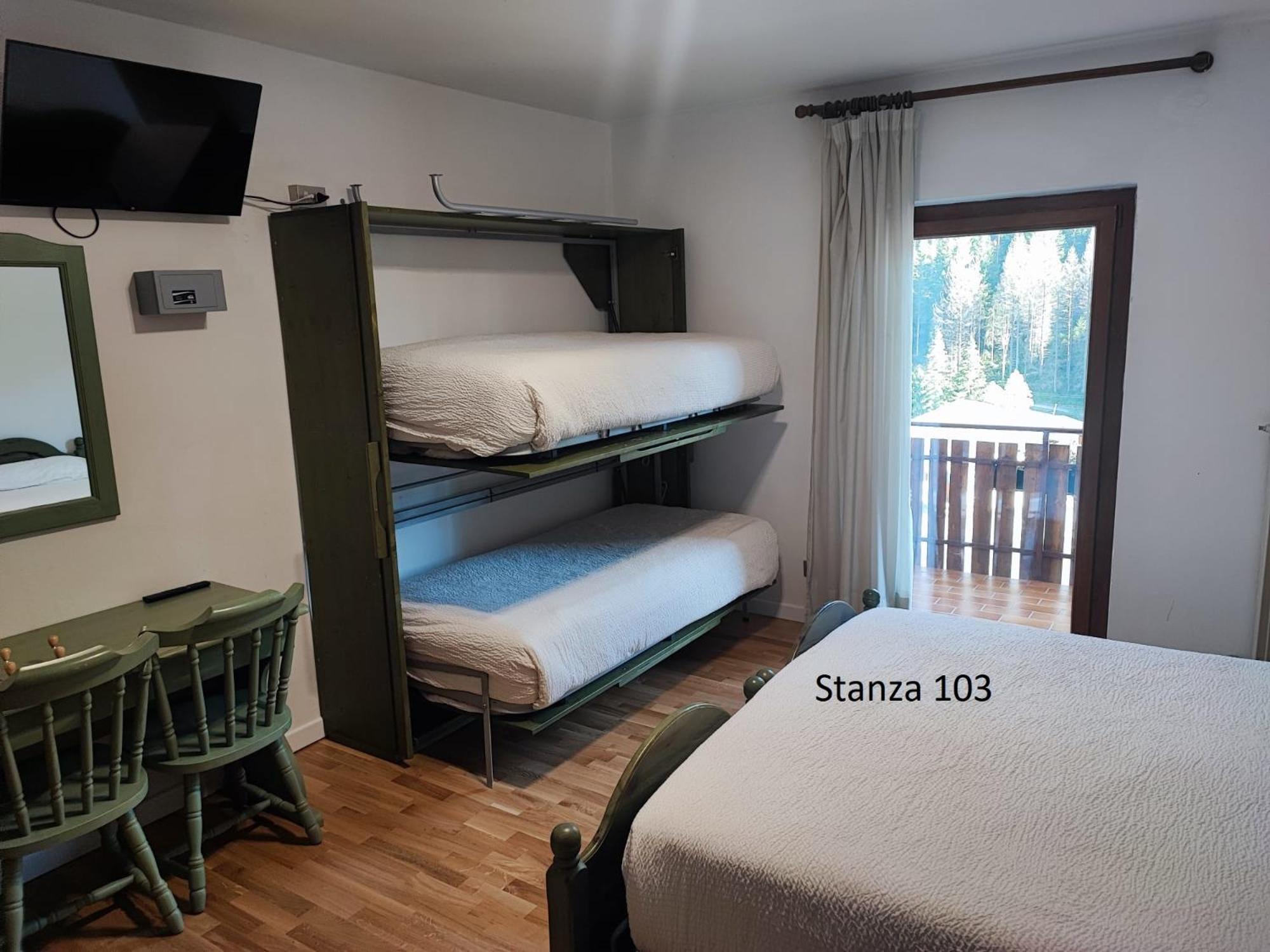 Hotel Pizboe มาซซิน ภายนอก รูปภาพ