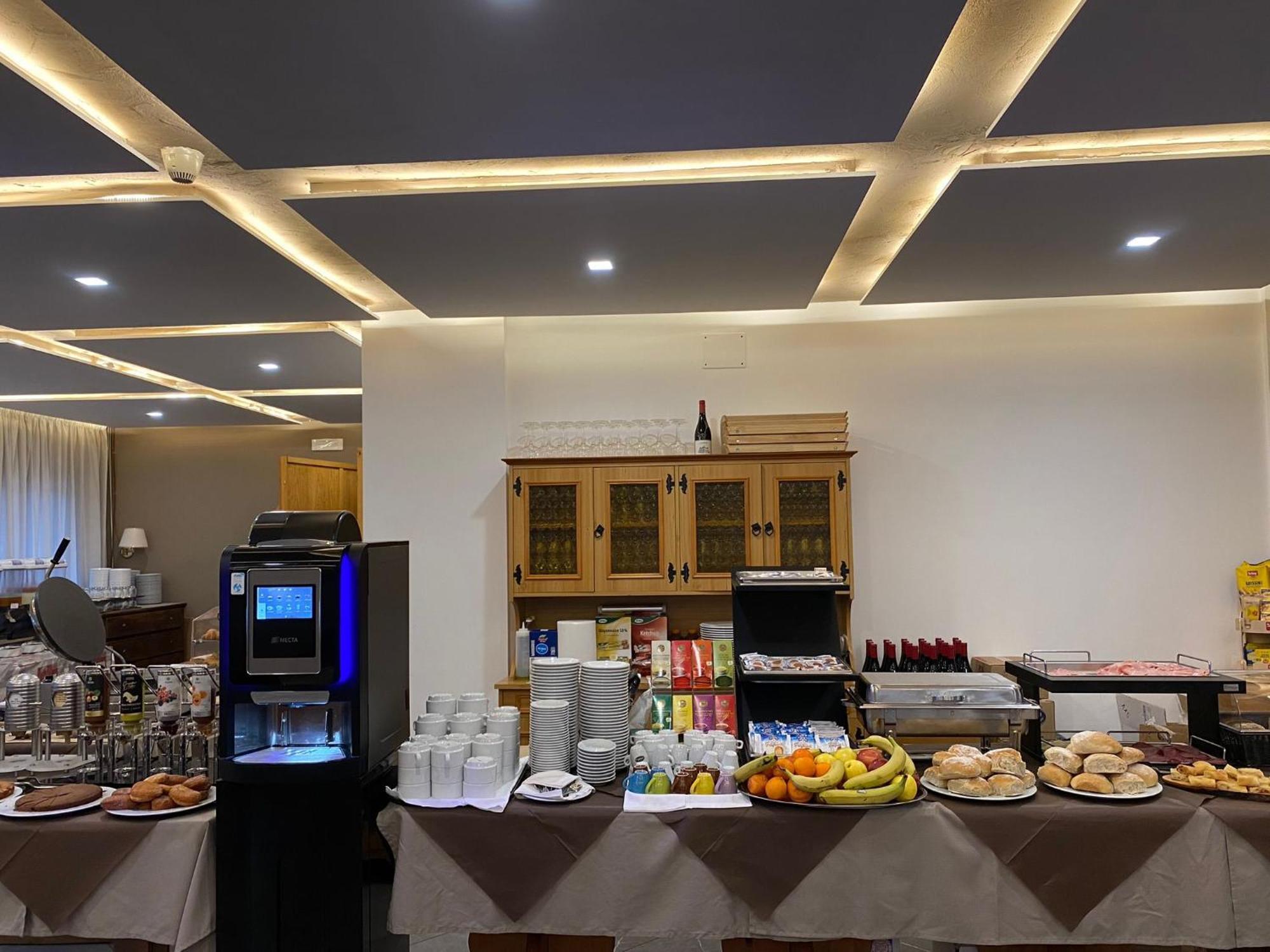 Hotel Pizboe มาซซิน ภายนอก รูปภาพ